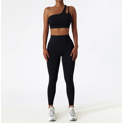 TWO PIECE SPORTWEAR GYM SET RUNNING