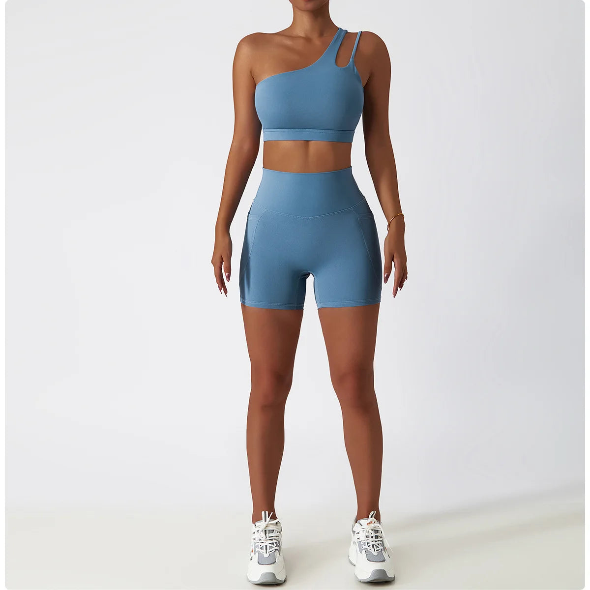 TWO PIECE SPORTWEAR GYM SET RUNNING