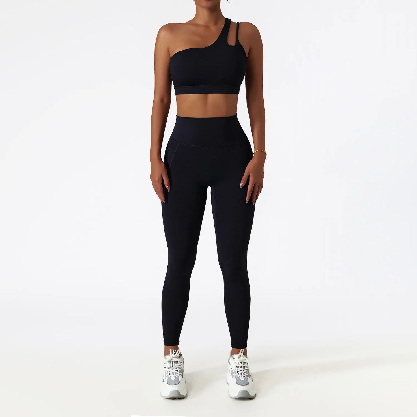 TWO PIECE SPORTWEAR GYM SET RUNNING