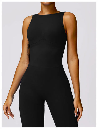 SEAMLESS ONE-PIECE SUIT