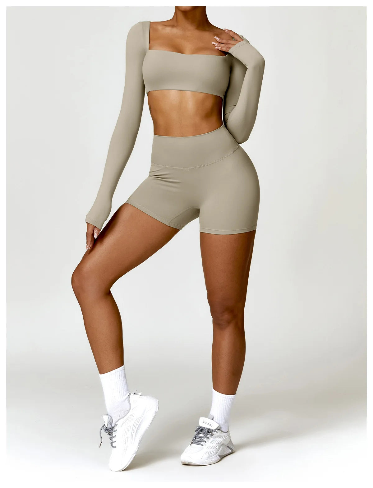 2-PIECE LYCRA AND SHORTS SET